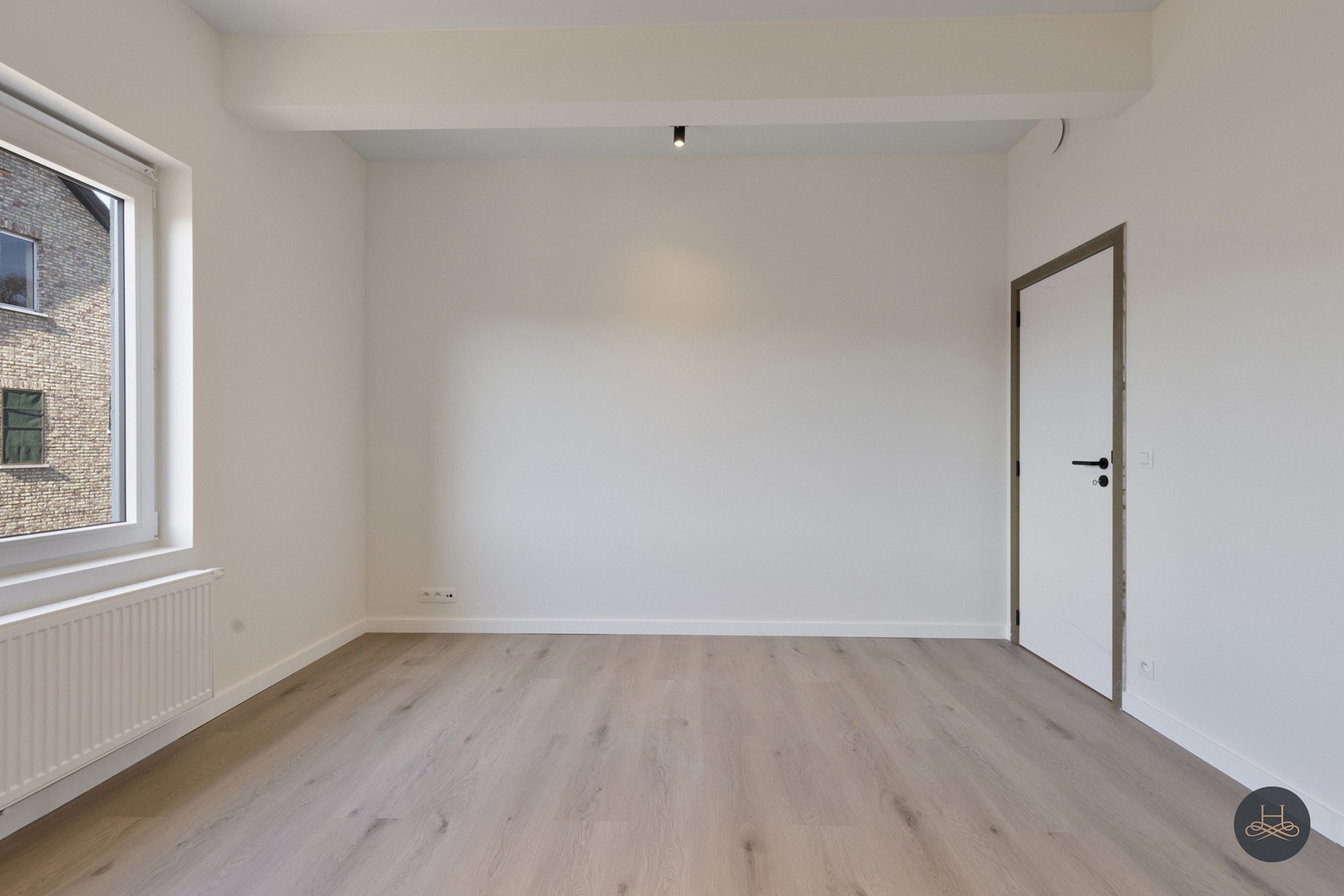 Lichtrijk, ruim appartement tegenover Bloso-domein